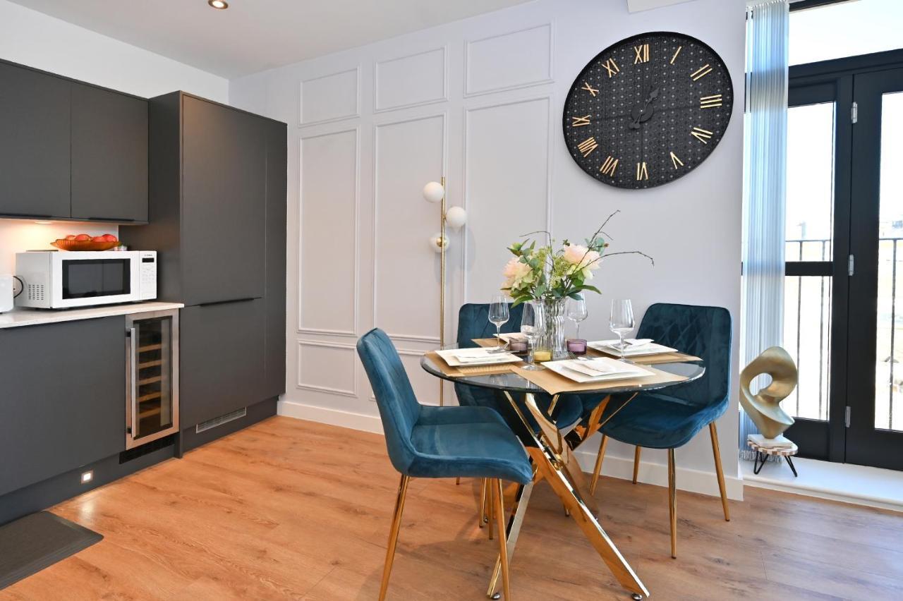 Spacious Designer 2Br Executive Apt, Near Beach & Marina, Central Location Ramsgate Bagian luar foto